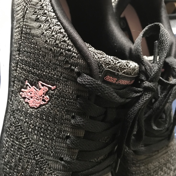 US Polo Association Athletic Shoes Sz 9 FINAL SALE ITEM - Picture 3 of 9